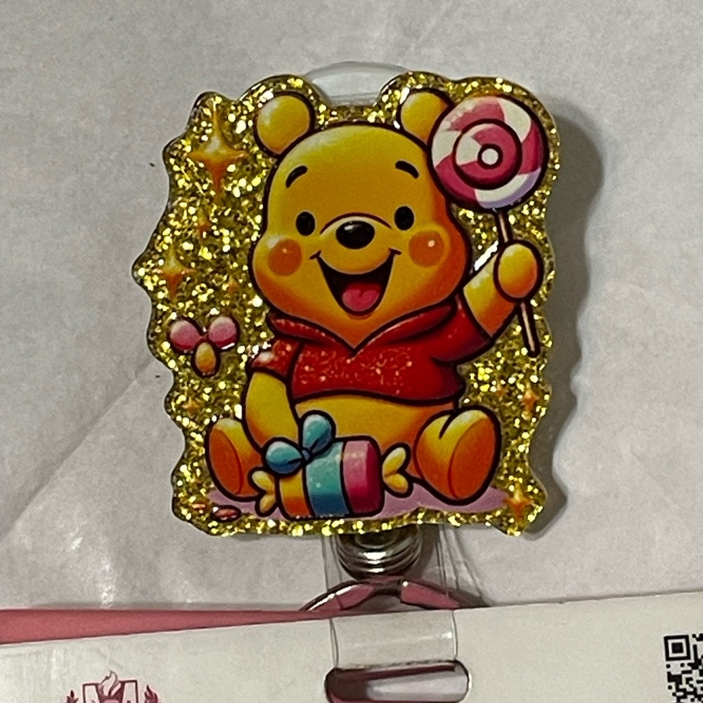 Winnie the Pooh Glittery Badge Reel